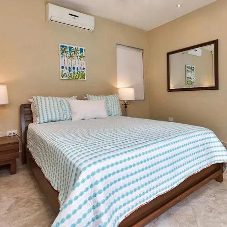 The Sunset Villa Close To Beach Ocean View